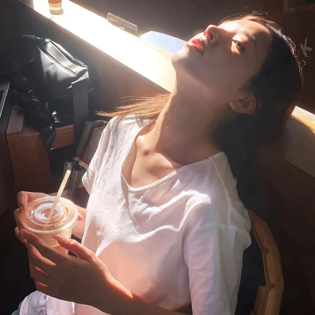 骇故事之恐怖殡仪馆